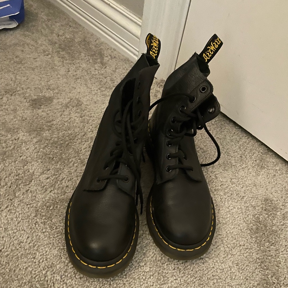 Doc Marten Pascal Boots
